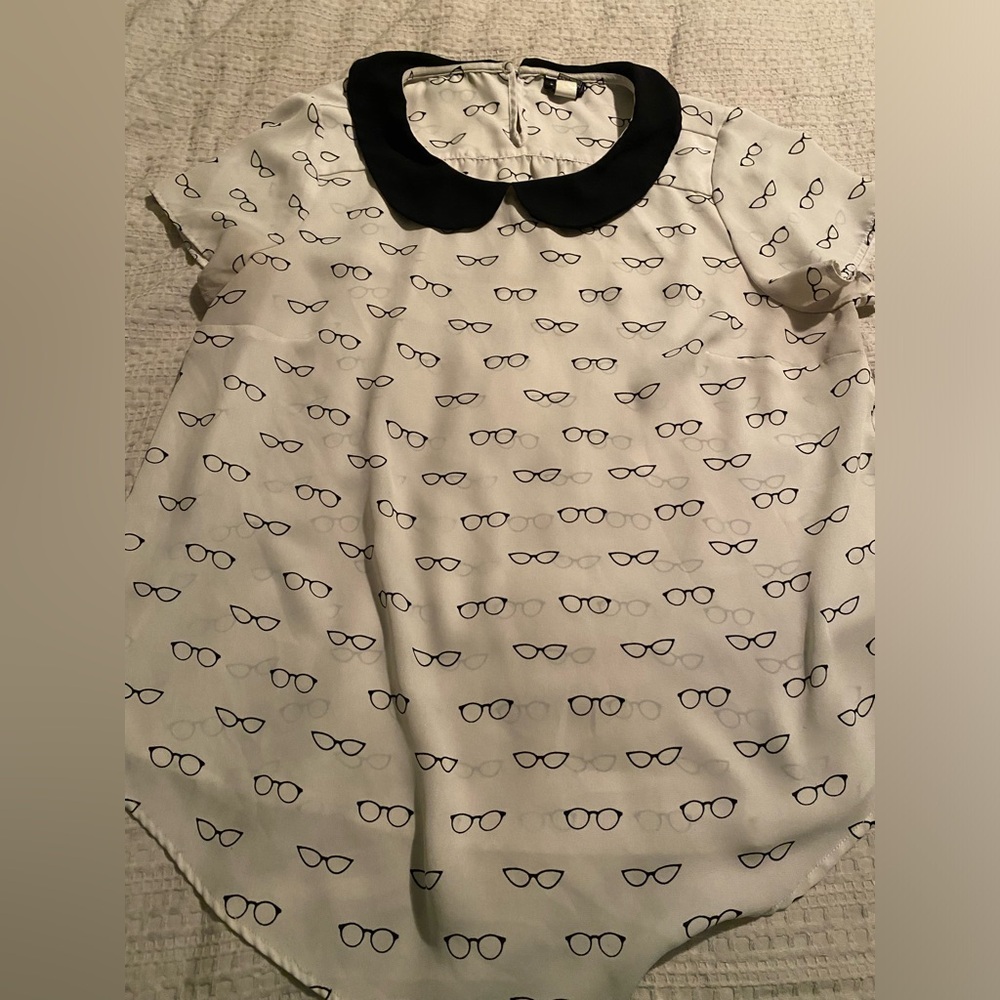 Torrid size 0/12. Top.